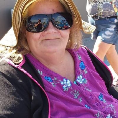 I'm 60 yrs old. I have blue eyes and blonde hair and gray hair. also IM getting ready to go through a divorce /then run a business and live my life /travel.