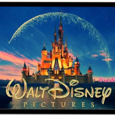 Official @ xx.disneypic.xx Twitter page  see what behind the scenes of my Insta @ xx.disneypic.xx