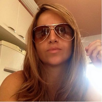 Viviane46245135's profile picture. 