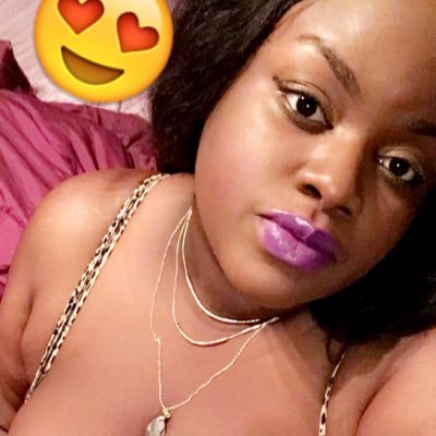 Assiemooo's profile picture. snap: moooassie Insta:monette_assie