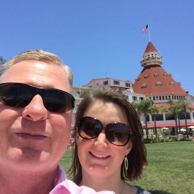 🧠Learner 🍎Teacher 🧭Leader: I lead education initiatives and support in Texas. I would love to talk strategies and solutions, especially around COVID.