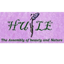 Huile Lavender offers a wide range of products for women and men, home, kitchen and pets,being main component 100% organic Lavender grown on the Greek lowlands.