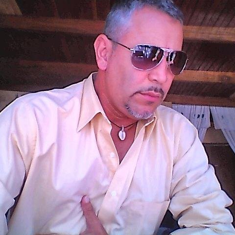 dekoqueelkaraok's profile picture. 