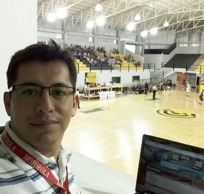 JulioReyes323's profile picture. Periodista deportivo acompañando a todos los deportistas y equipos de la ciudad a todas las canchas.