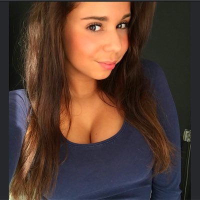 Download Melanie Van Der Zee Melanievdz Twitter Desktop Wallpaper Wallpaper Melanie Van Der Zee Melanievdz Twitter HD