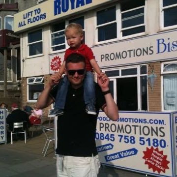 bowser1978's profile picture. Livi Bhoy. Celtic daft!