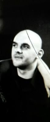 DeeMcB123's profile picture. Conjuncta virtuti fortuna