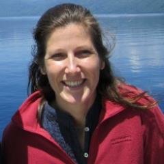 Postdoctoral Research Fellow, UTS. Reformed economist turned marine ecologist. #coralreefs, fish telemetry, #womeninscience, behavioural ecology, evolution.