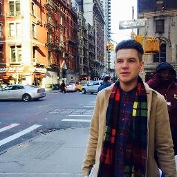 Recruiter trying to make his way through the digital world – Front End / Back End / UI / reactjs / nodejs / Clojure / Java tom.mercer@alexanderash.com