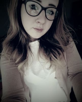 toniyoungxo's profile picture. 