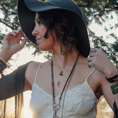 Profile Picture of Tara Tayan (@photo315) on Twitter