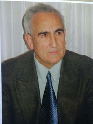 beckerant's profile picture. 