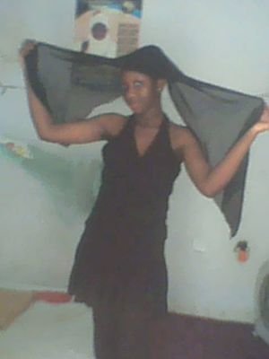 AliceCarrol2's profile picture. 