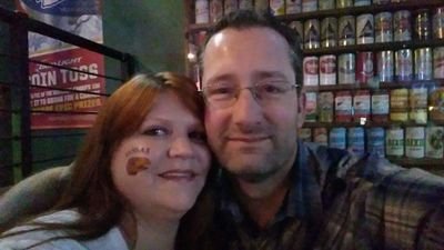 jenneakin's profile picture. 