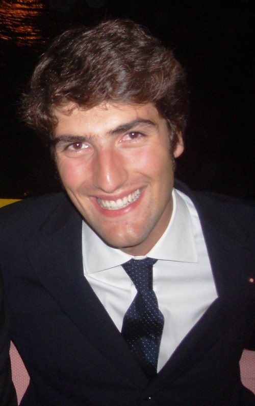 Gatto non molla mai.