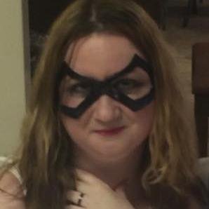 geekgibby's profile picture. Trying to be a writer. JRA warrior.