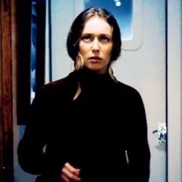 CutenessCarey's profile picture. @iStanQueens