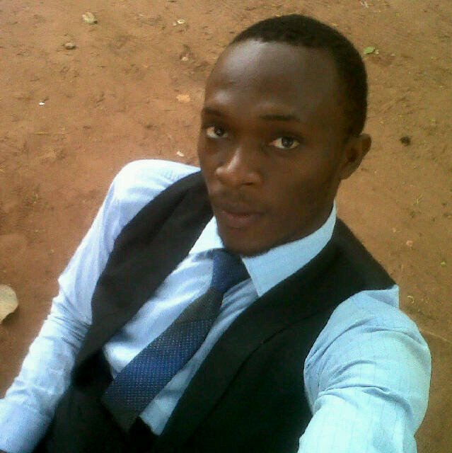 Just a cul dude dats ready to roll wit honeys nd biz