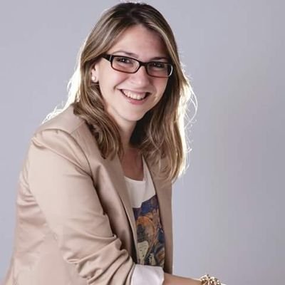 Fui Candidata de UPYD para el Congreso de los Diputados por Alicante. No me quedo con lo malo conocido. Siempre mirando hacia el frente y con todo por aprender.