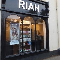 RiahSalonUK's profile picture. 