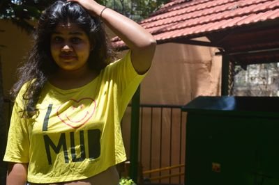 Pratibhss's profile picture. Youtuber. 'Laughonomics' type karo and video dekho. Comedy sketches, I waste most of my time here.
