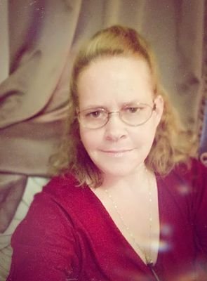 theresahill23's profile picture. 