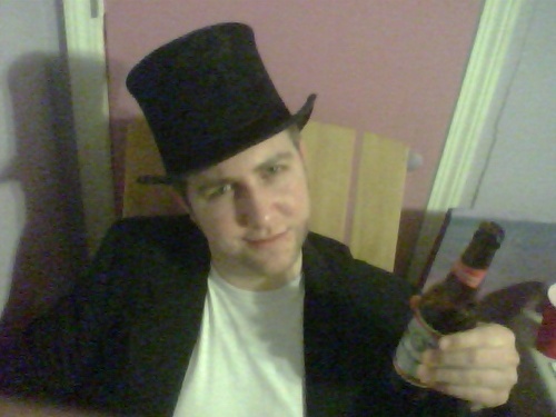 Follerton's profile picture. i got a twitter account just so i could follow conan obrien