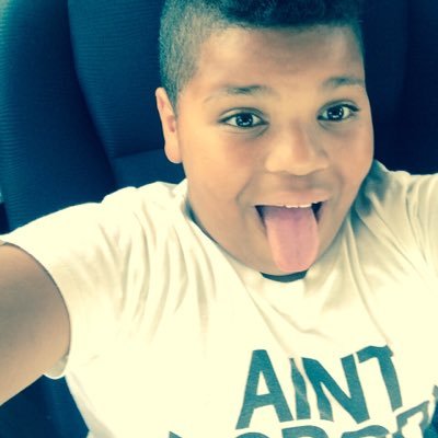 follow me on music.ly and the website u are on Twitter