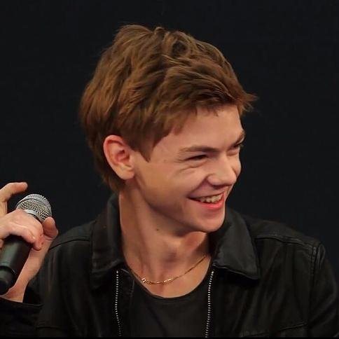 Newtrpgwick's profile picture. j'peux absorber ta force vitale mais je suis aussi très persuasif à cause des expériences mes pouvoirs ont été complètement changer et je suis devenu froid