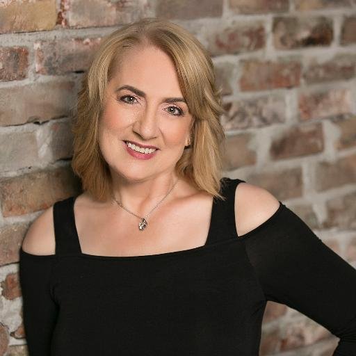 transformation catalyst, author speaker, mom/wife, living with a miracle, #purefrickingmagic, all about choices, coach, love, light, grace