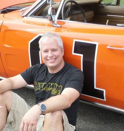 #DukesofHazzard Collector and fanatic. I love talking Dukes! Join me at https://t.co/LZYzM6mDox