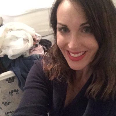 redlipslaundry's profile picture. Full time creative. Full time mom.