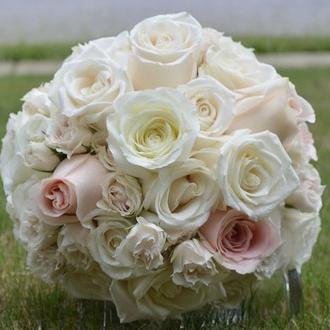 EliteDesignsByD's profile picture. Contact me for all your event needs!