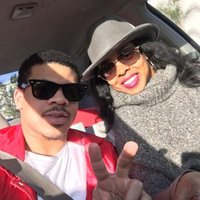 Chanda (@chandascouch) 's Twitter Profile Photo