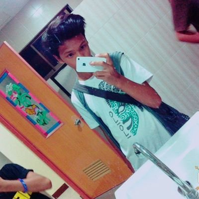 vannsphencernob's profile picture. I love music...

#musicismylife

love u ariana.shawn https://t.co/GnEVaLsurP moretz.justin bieber.