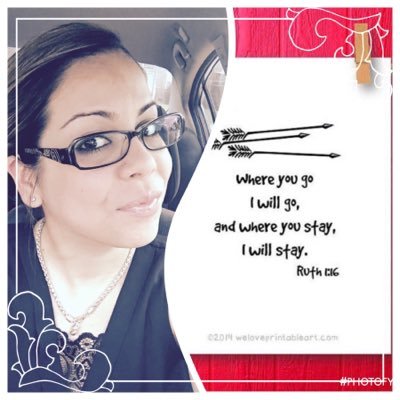 ZaribelClay's profile picture. 