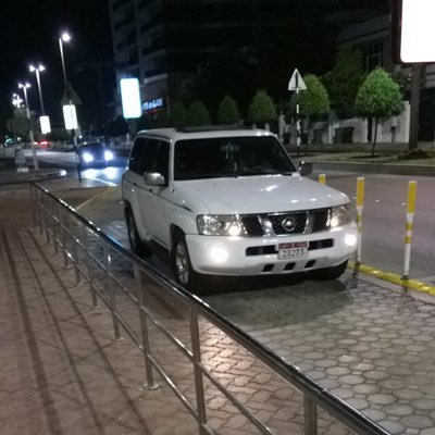 للبعد ماعندي احتمالي قلبي لشوفك دوم محتاي