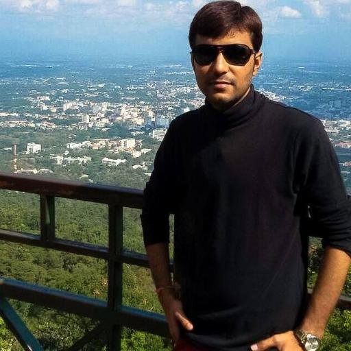 PinakShastri's profile picture. 