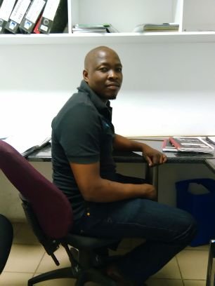 motlatshing's profile picture. football