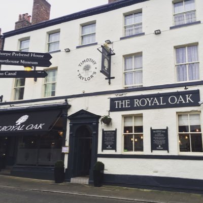 Award winning cask ale and dining pub with rooms in the heart of Ripon.
