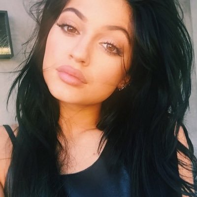 prvncessmoon's profile picture. hit me