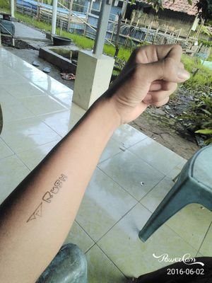 Always Support The Queen Of Rap @Indah_Nevertari
phone:083823223386
idLine:rizky caw