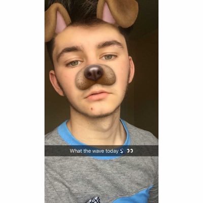 dm me for nudes. i'm gay.