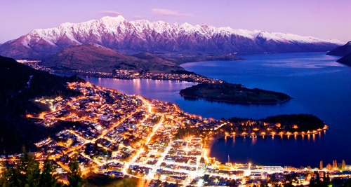 Queenstown is New Zealands premier holiday destination. Book Queenstown accommodation, activities and transport