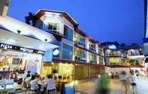 Lavenice's profile picture. La Venice On The Beach Hotel located opposit of Famous Ao nang Beach,Krabi, Thailand
