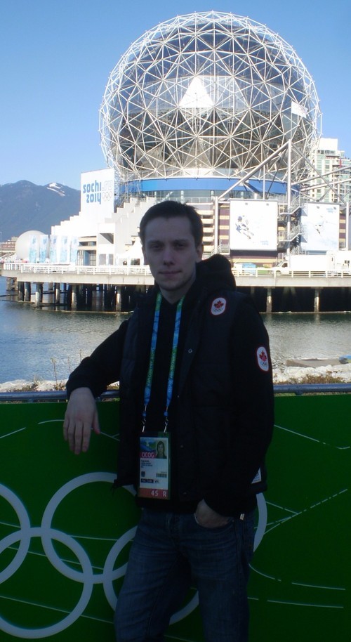 social media strategist; internet business and marketing consultant; blogger; inventor; world traveller