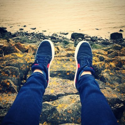 gjsturge's profile picture. "Here's to swimming with bow legged women" 🍻