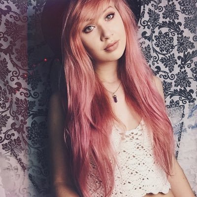 AlexisKingsley_ Profile Picture