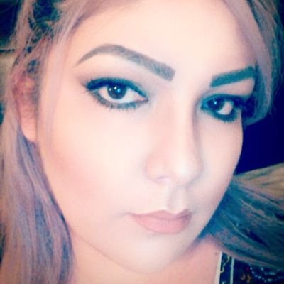 queen_dominguez's profile picture. Lover of all things that sparkle . Love to do hair and makeup not a pro MUA. Self thought always learning.