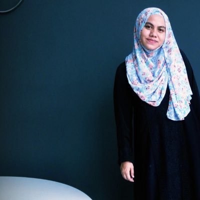 deninrahman's profile picture. She's not me